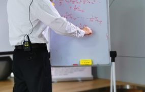 看过很多书学过很多技术指标，然而并没有用…